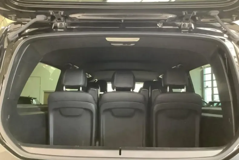 Mercedes-Benz V 300 din 2022 cu 53.000 km - oferta MER125643 - foto 12