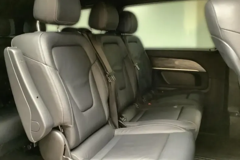 Mercedes-Benz V 300 din 2022 cu 53.000 km - oferta MER125643 - foto 16