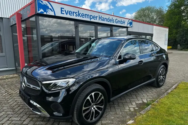 Mercedes-Benz GLC 200 din 2024 cu 50 km - oferta MER125644 - foto 1