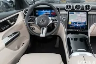 Mercedes-Benz GLC 200 din 2024 cu 4.500 km - oferta MER125646 - foto 4