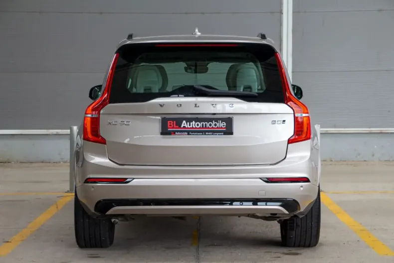 Volvo XC90 din 2023 cu 8.000 km - oferta VOL125647 - foto 3