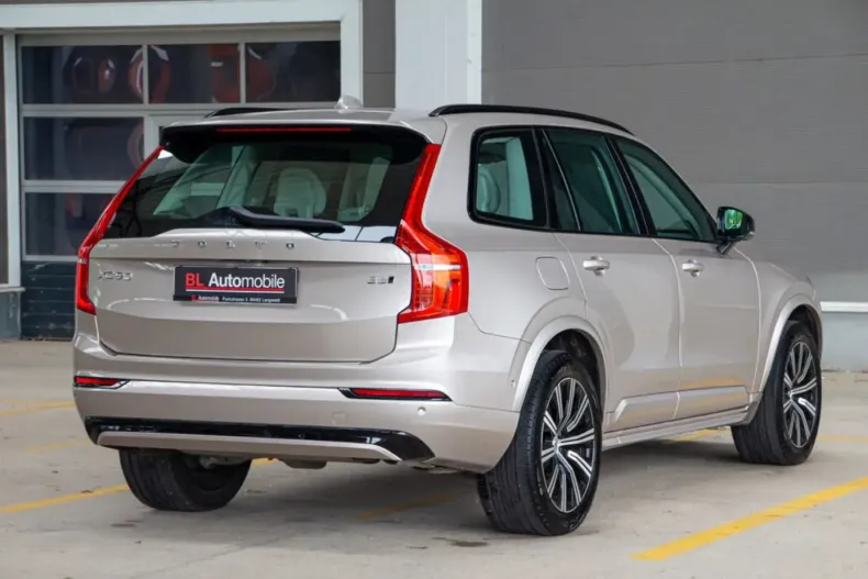 Volvo XC90 din 2023 cu 8.000 km - oferta VOL125647 - foto 7