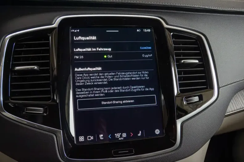 Volvo XC90 din 2023 cu 8.000 km - oferta VOL125647 - foto 23