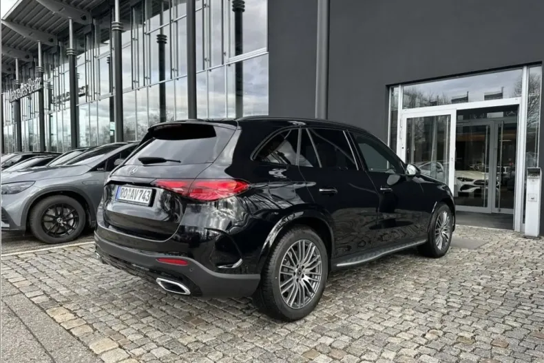 Mercedes-Benz GLC 220 din 2023 cu 7.000 km - oferta MER125649 - foto 5