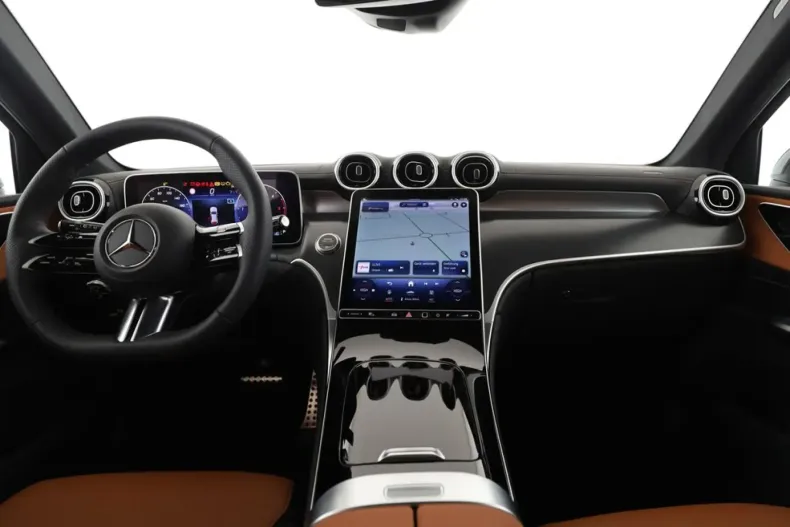 Mercedes-Benz GLC 220 din 2024 cu 10.000 km - oferta MER125650 - foto 10