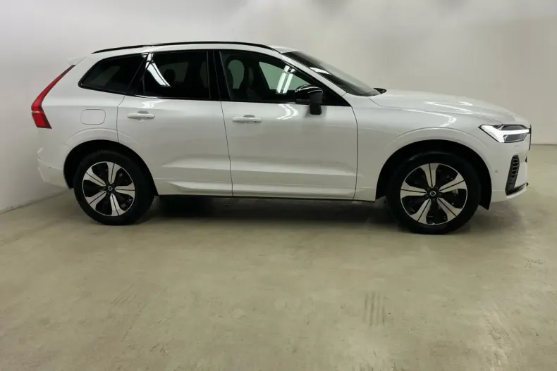 Volvo XC60 din 2023 cu 21.150 km - oferta VOL125654 - foto 3