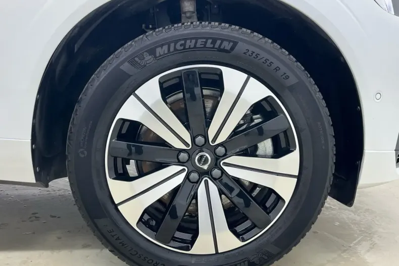 Volvo XC60 din 2023 cu 21.150 km - oferta VOL125654 - foto 5