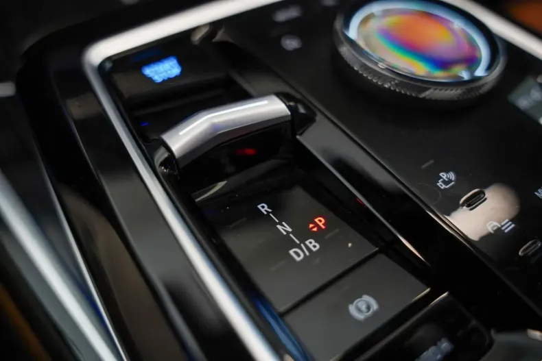 BMW i7 din 2023 cu 25.730 km - oferta BMW125657 - foto 10