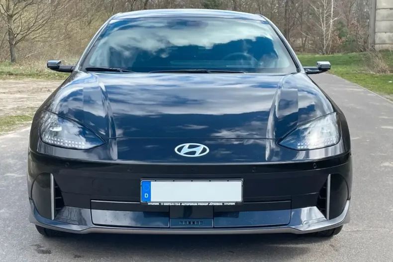 Hyundai IONIQ 6 din 2023 cu 22.500 km - oferta HYU125659 - foto 3