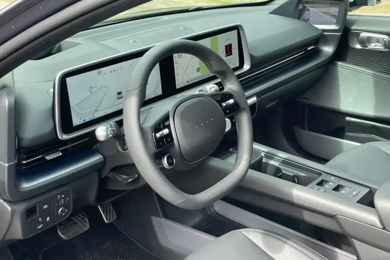 Hyundai IONIQ 6 din 2023 cu 22.500 km - oferta HYU125659 - foto 11