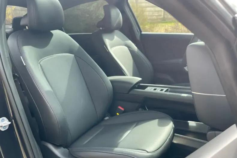 Hyundai IONIQ 6 din 2023 cu 22.500 km - oferta HYU125659 - foto 24