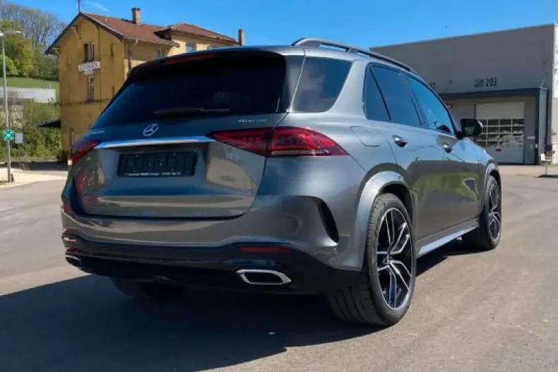 Mercedes-Benz GLE 400 din 2023 cu 28.000 km - oferta MER125661 - foto 4