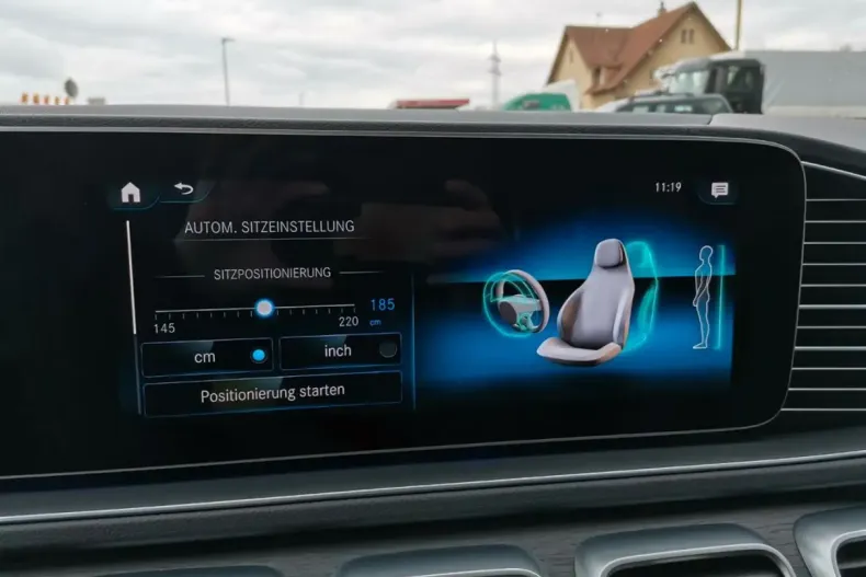 Mercedes-Benz GLE 400 din 2023 cu 28.000 km - oferta MER125661 - foto 13