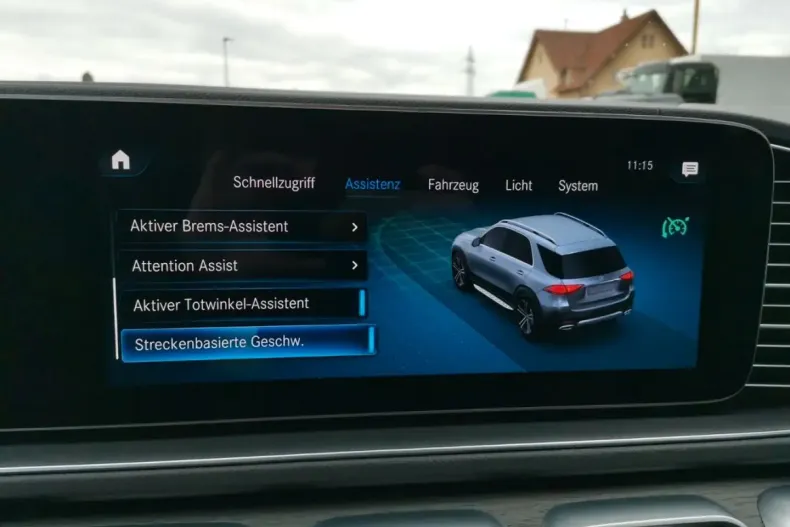 Mercedes-Benz GLE 400 din 2023 cu 28.000 km - oferta MER125661 - foto 18