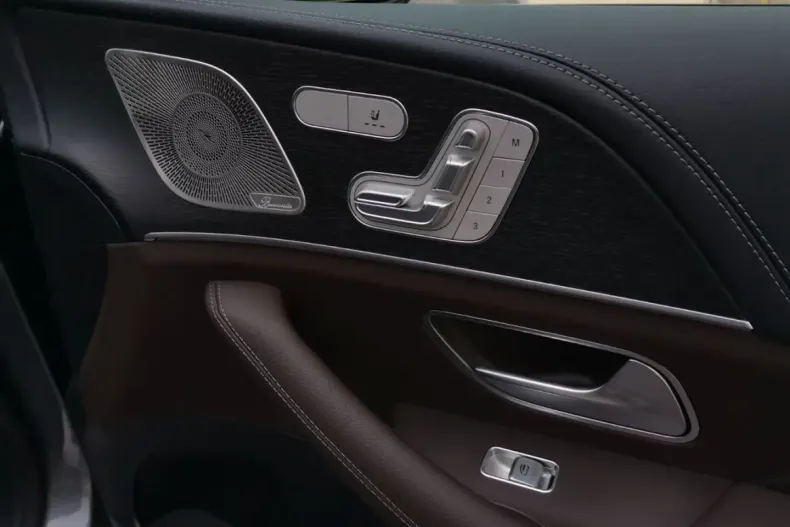 Mercedes-Benz GLE 400 din 2023 cu 28.000 km - oferta MER125661 - foto 21