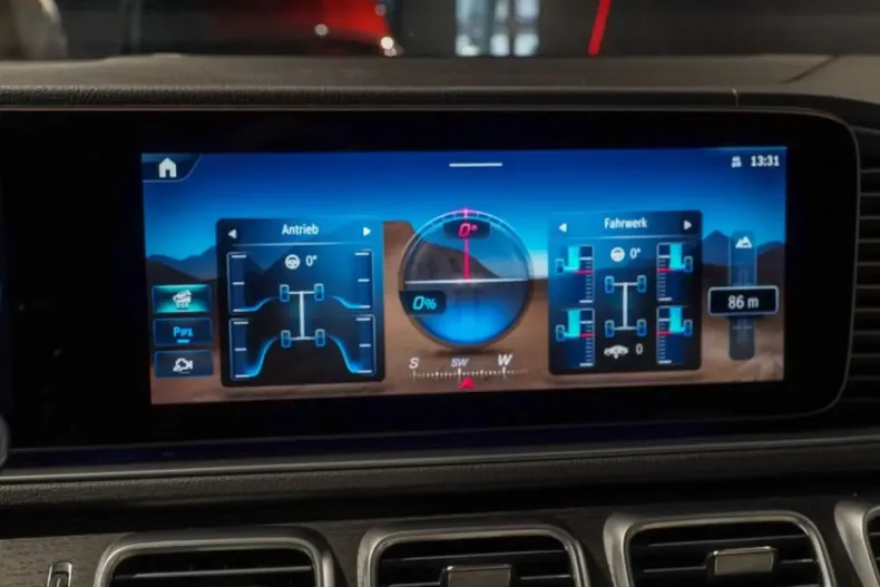 Mercedes-Benz GLE 53 AMG din 2024 cu 15.000 km - oferta MER125663 - foto 7