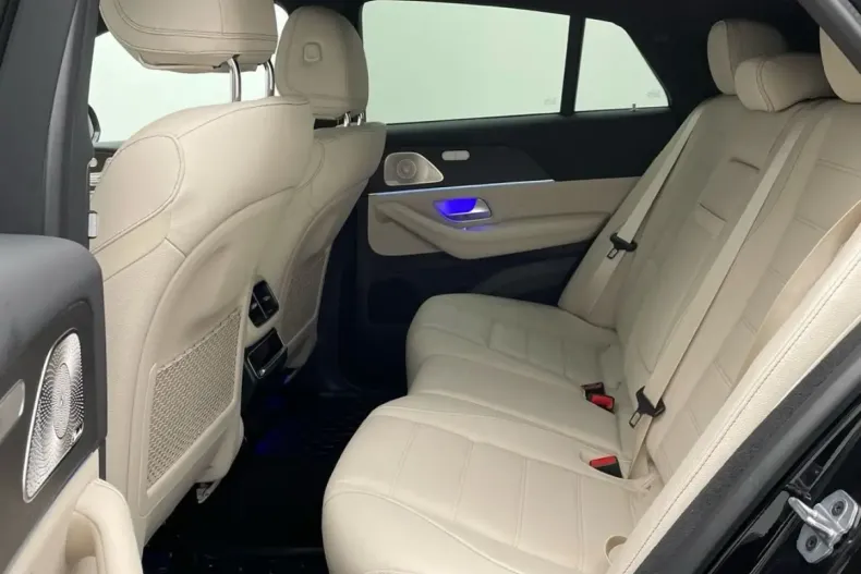 Mercedes-Benz GLE 450 din 2023 cu 6.800 km - oferta MER125664 - foto 12