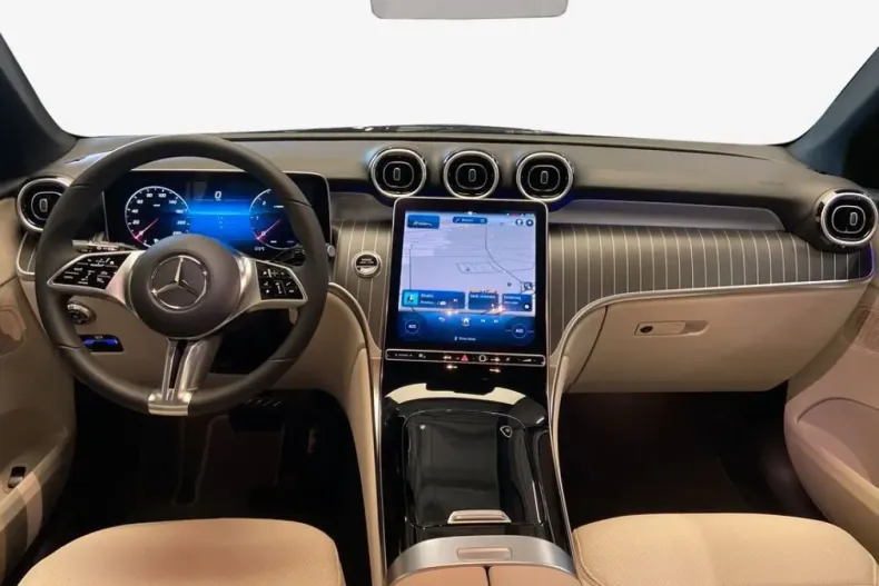 Mercedes-Benz GLC 220 din 2024 cu 3.500 km - oferta MER125667 - foto 6