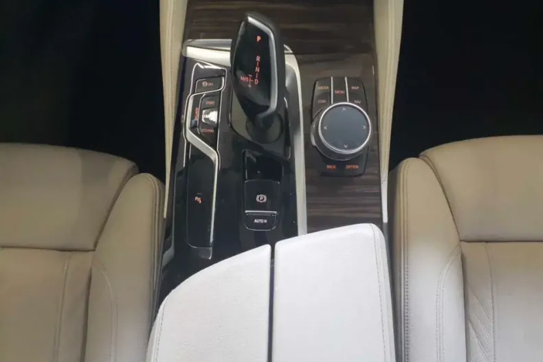 BMW 530 din 2020 cu 67.000 km - oferta BMW125668 - foto 6