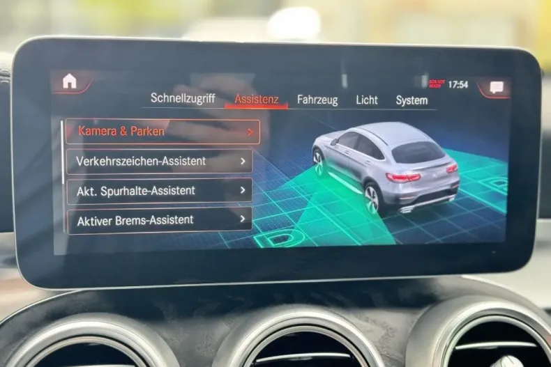 Mercedes-Benz GLC 300 din 2022 cu 31.935 km - oferta MER125670 - foto 29