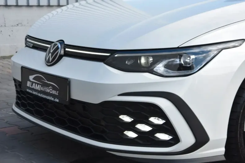 Volkswagen Golf din 2023 cu 30.500 km - oferta VOL125674 - foto 7