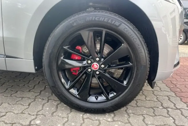 Jaguar F-Pace din 2022 cu 14.950 km - oferta JAG125678 - foto 17