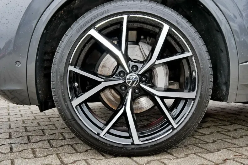 Volkswagen Touareg din 2023 cu 15.250 km - oferta VOL125680 - foto 6