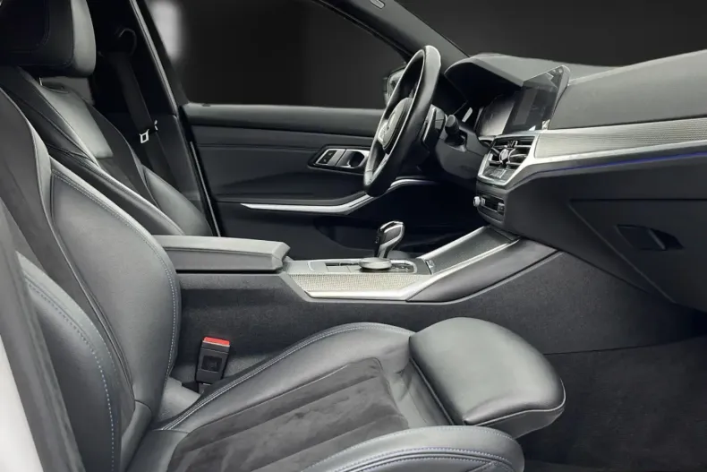 BMW 320 din 2021 cu 49.900 km - oferta BMW125683 - foto 11