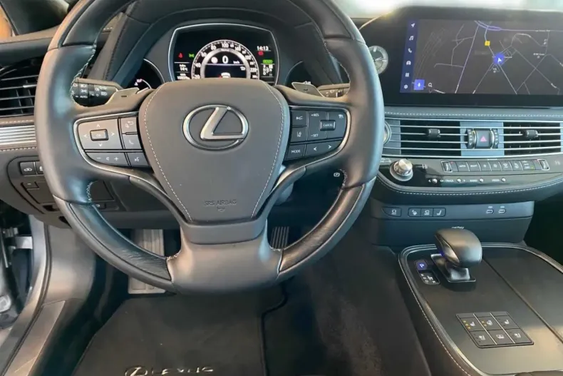 Lexus LS 500 din 2023 cu 14.000 km - oferta LEX125691 - foto 9