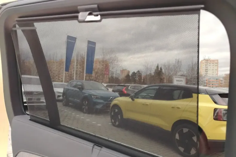 Volvo XC90 din 2023 cu 21.600 km - oferta VOL125694 - foto 14