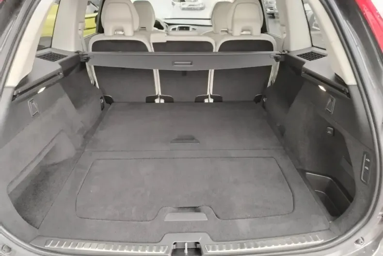 Volvo XC90 din 2023 cu 21.600 km - oferta VOL125694 - foto 15