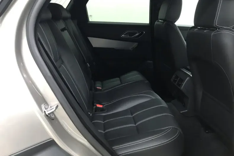 Land Rover Range Rover Velar din 2023 cu 12.124 km - oferta LAN125695 - foto 8