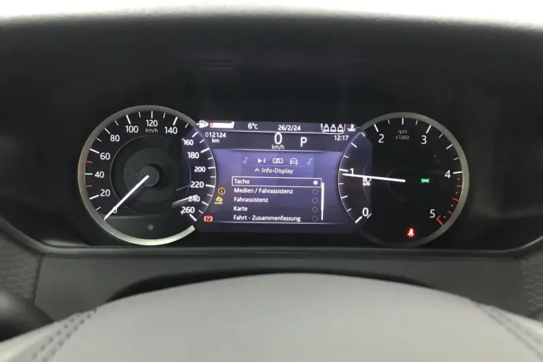 Land Rover Range Rover Velar din 2023 cu 12.124 km - oferta LAN125695 - foto 11