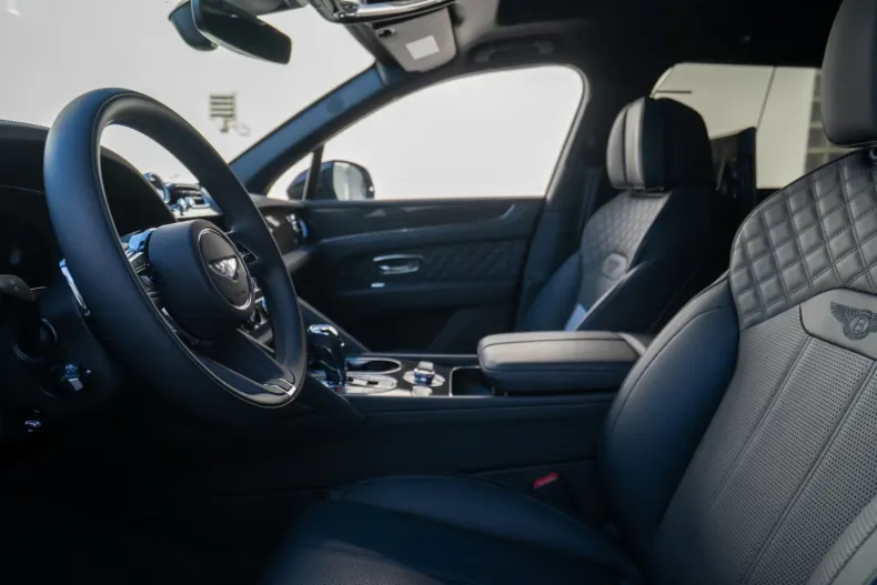 Bentley Bentayga din 2023 cu 34.490 km - oferta BEN125703 - foto 25