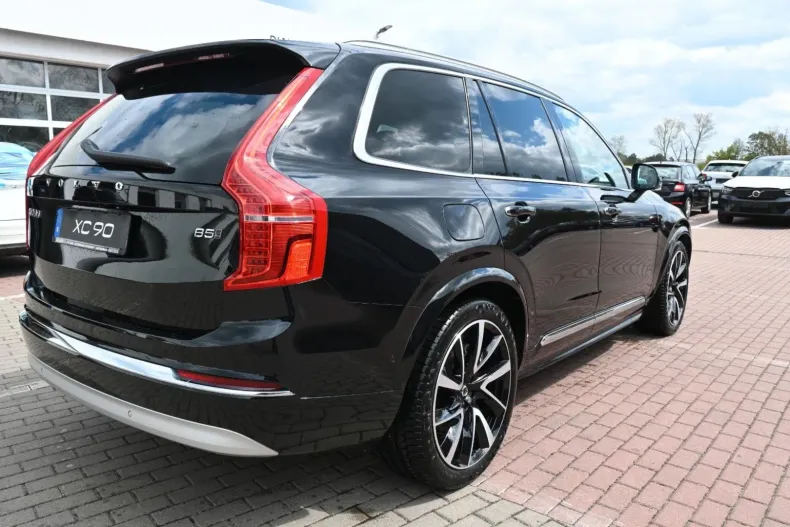 Volvo XC90 din 2023 cu 9.900 km - oferta VOL125705 - foto 6