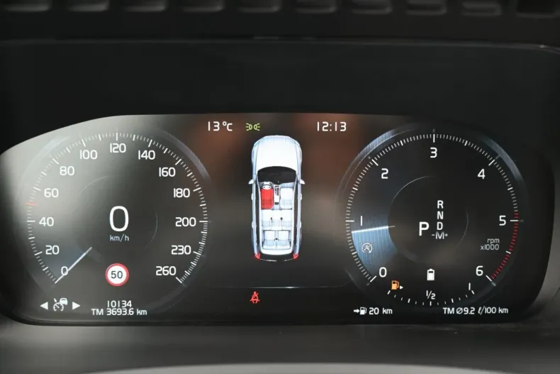 Volvo XC90 din 2023 cu 9.900 km - oferta VOL125705 - foto 20