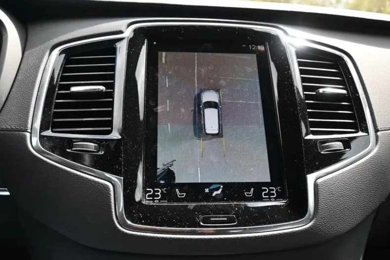 Volvo XC90 din 2023 cu 9.900 km - oferta VOL125705 - foto 21