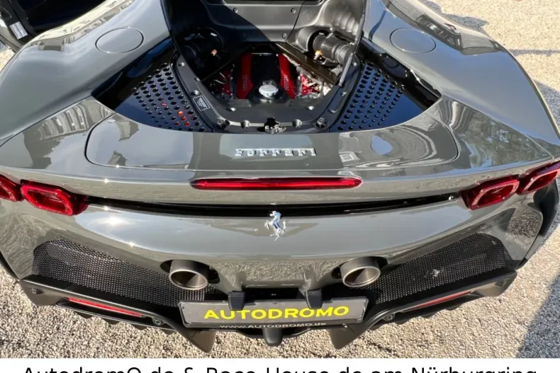 Ferrari SF90 din 2022 cu 2.500 km - oferta FER125706 - foto 15