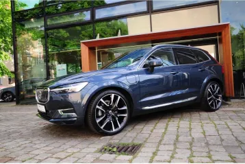 Volvo XC60 din 2021 - oferta VOL125707