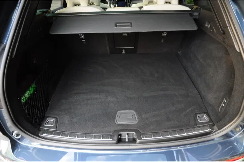 Volvo XC60 din 2021 cu 30.600 km - oferta VOL125707 - foto 7