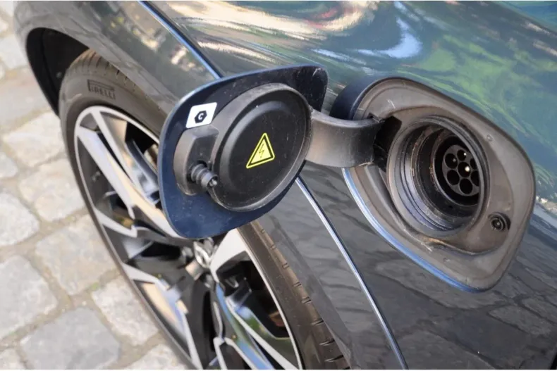 Volvo XC60 din 2021 cu 30.600 km - oferta VOL125707 - foto 14