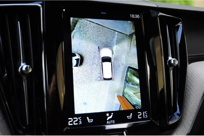 Volvo XC60 din 2021 cu 30.600 km - oferta VOL125707 - foto 27