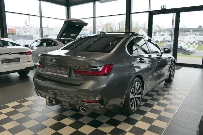 BMW 320 din 2021 cu 68.492 km - oferta BMW125708 - foto 4