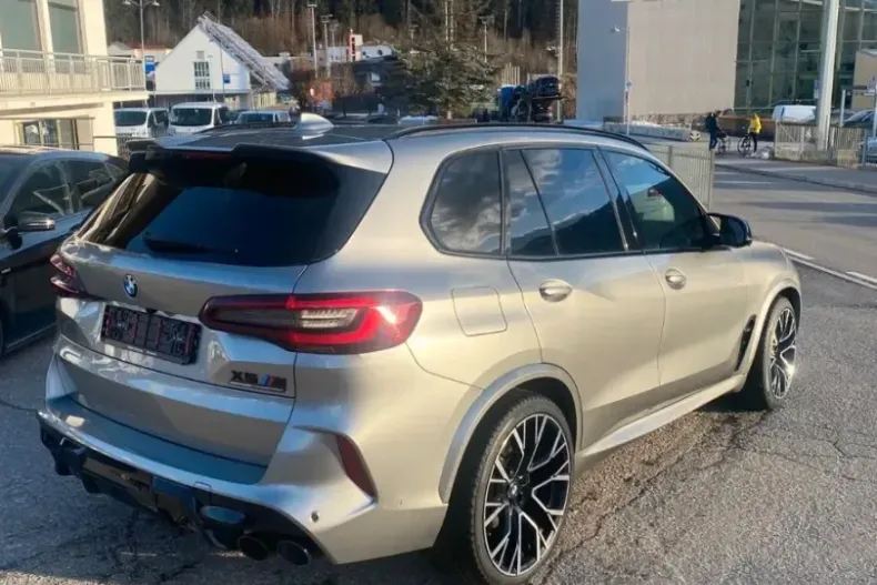 BMW X5 M din 2021 cu 17.560 km - oferta BMW125709 - foto 3