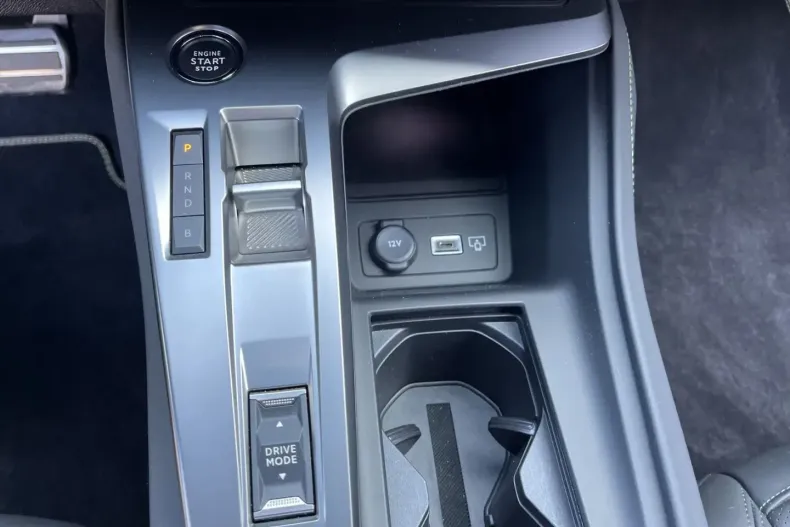 Peugeot 408 din 2023 cu 36.000 km - oferta PEU125711 - foto 18