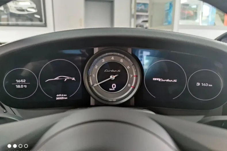 Porsche 992 din 2021 cu 30.000 km - oferta POR125724 - foto 10