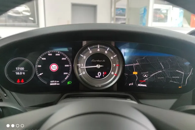 Porsche 992 din 2021 cu 30.000 km - oferta POR125724 - foto 11