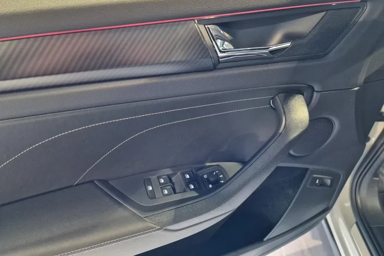 Skoda Kodiaq din 2023 cu 41.000 km - oferta SKO125725 - foto 10