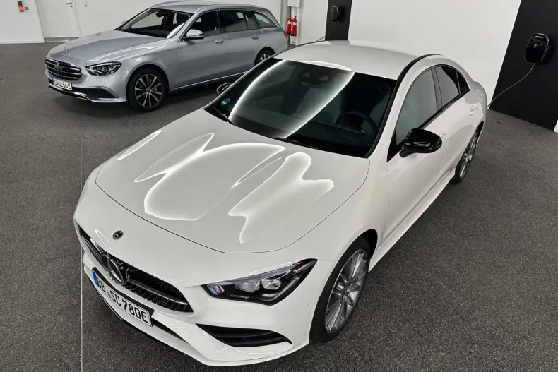 Mercedes-Benz CLA 250 din 2023 cu 35.000 km - oferta MER125727 - foto 3