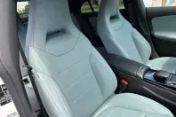 Mercedes-Benz CLA 250 din 2023 cu 35.000 km - oferta MER125727 - foto 17